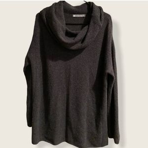 🌞InCashmere charcoal cowl neck sweater